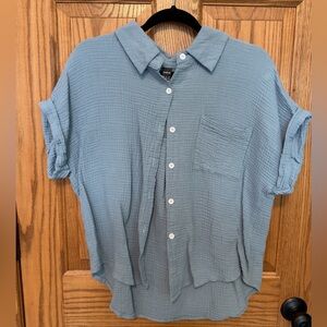 SHEIN Light Blue Button up